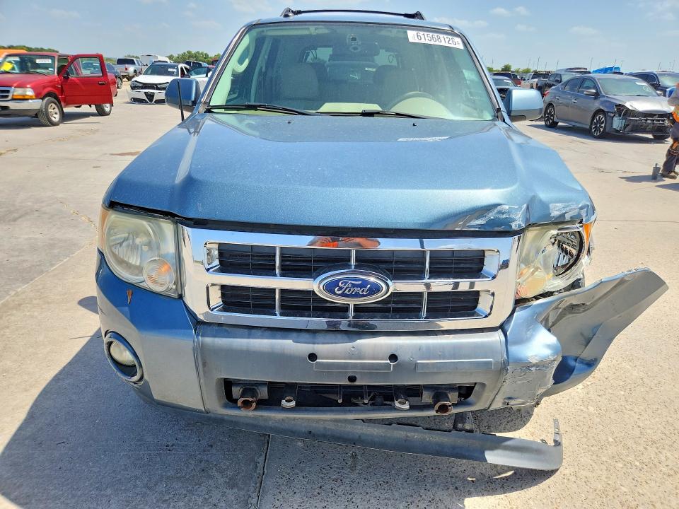 Photo 5 from auction – 2011 FORD ESCAPE with VIN 1FMCU0EG5BKB78402