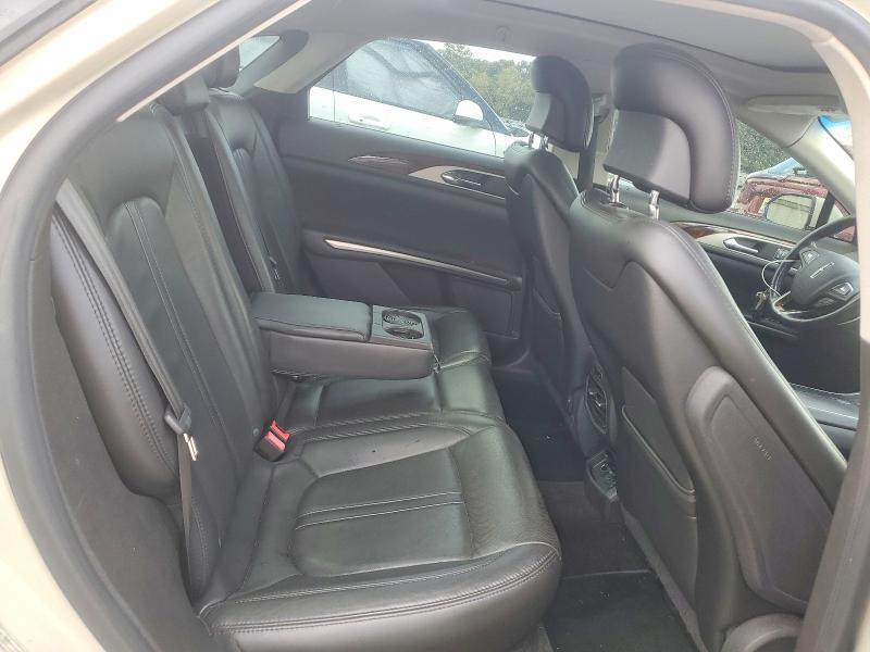 Photo 10 from auction – 2014 LINCOLN MKZ with VIN 3LN6L2LU5ER811078