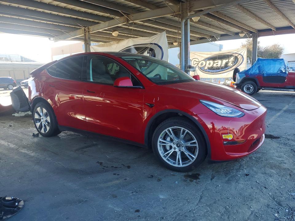 Photo 4 from auction – 2022 TESLA MODEL Y with VIN 7SAYGDEEXNF346711