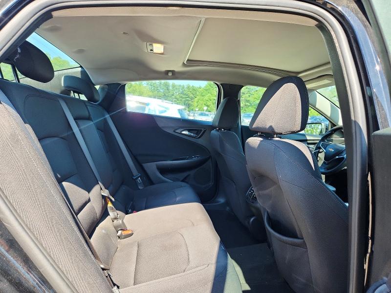 Photo 10 from auction – 2021 CHEVROLET MALIBU with VIN 1G1ZD5ST8MF006317