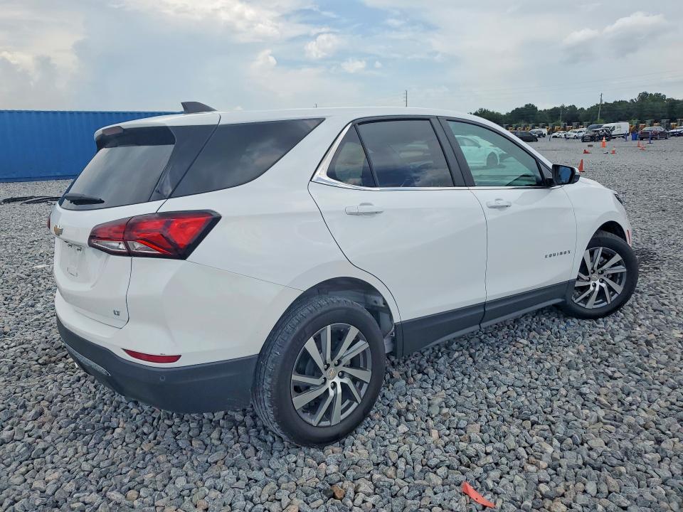 Photo 3 from auction – 2024 CHEVROLET EQUINOX with VIN 3GNAXKEG3RL112137