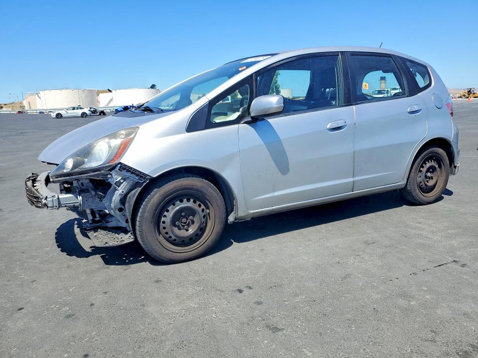 Photo 1 from auction – 2013 HONDA FIT with VIN JHMGE8H37DC021637
