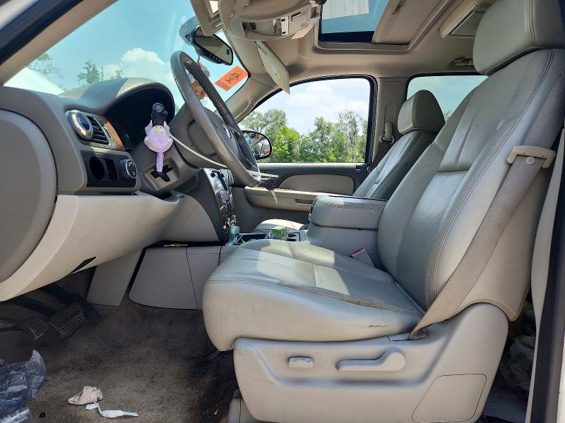 Photo 7 from auction – 2007 CHEVROLET SUBURBAN with VIN 3GNFK16377G101447