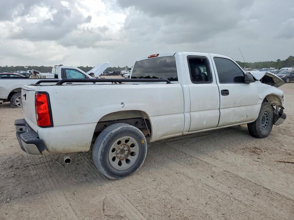 Photo 3 from auction – 2006 CHEVROLET SILVERADO with VIN 1GCEC19X16Z288442