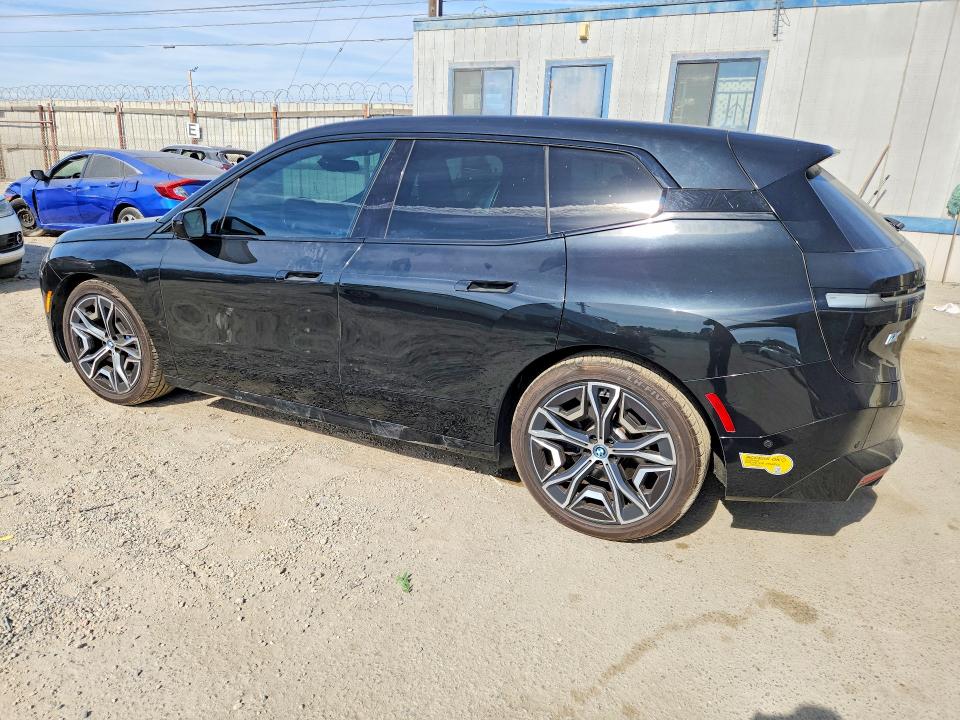 Photo 2 from auction – 2023 BMW IX with VIN WB523CF03PCL61722