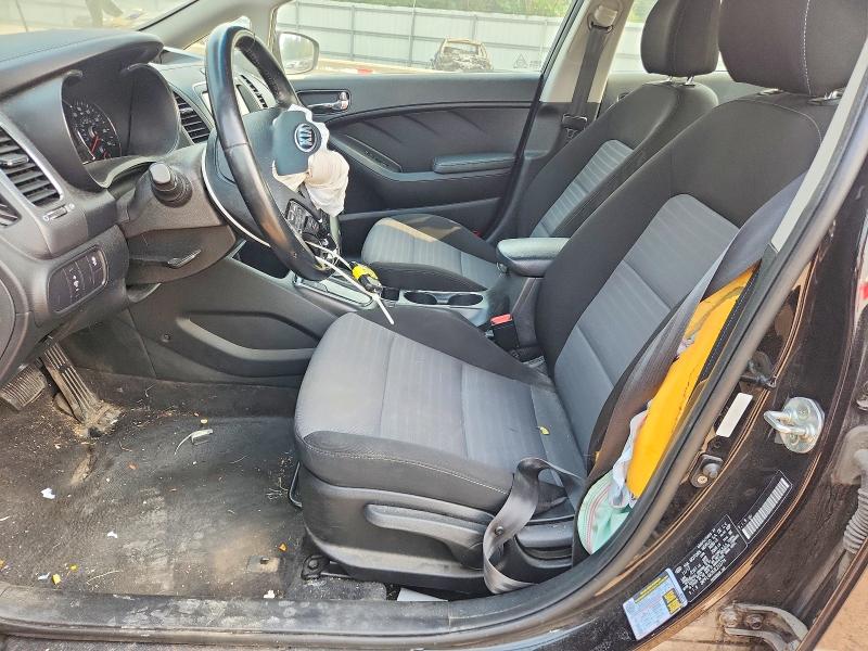 Photo 7 from auction – 2018 KIA FORTE with VIN 3KPFL4A76JE213774