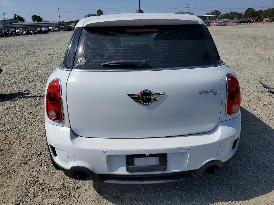 Photo 6 from auction – 2014 MINI COOPER with VIN WMWZC3C55EWT00951