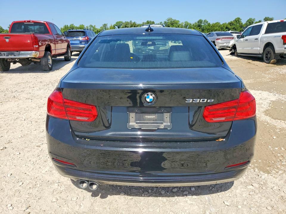Photo 6 from auction – 2018 BMW 330E with VIN WBA8E1C53JA171576