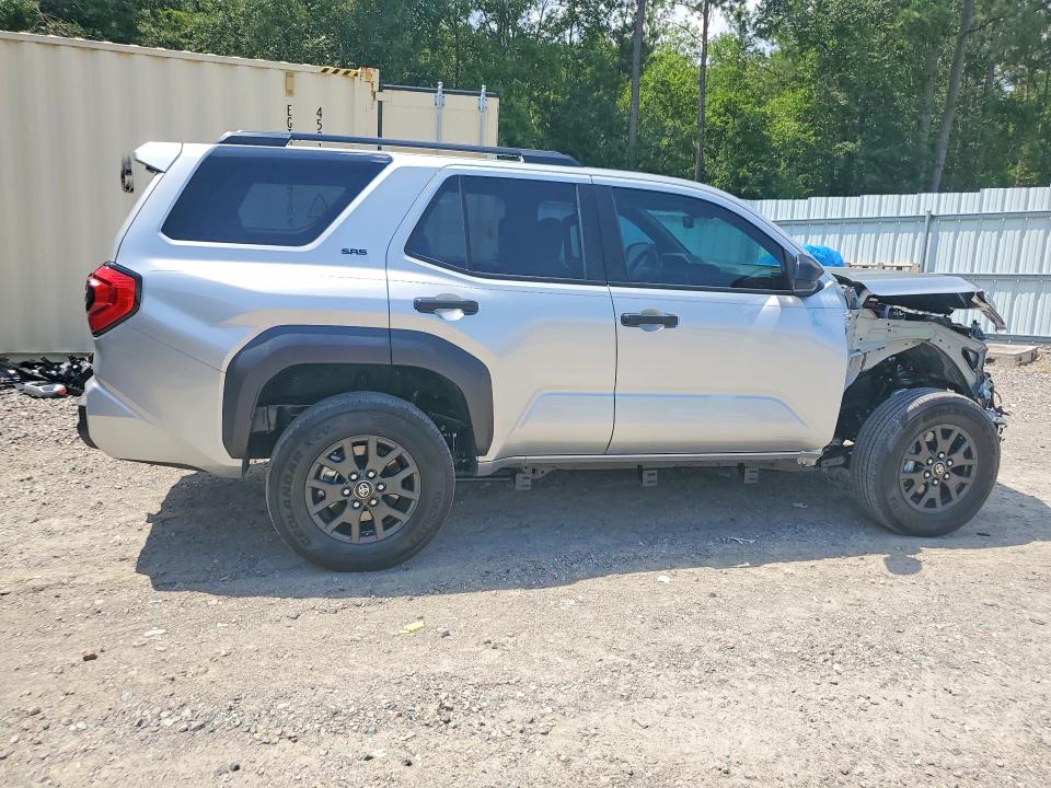 Снимка 3 от търг – 2026 TOYOTA 4RUNNER с VIN JTEVA5AR8T5014003