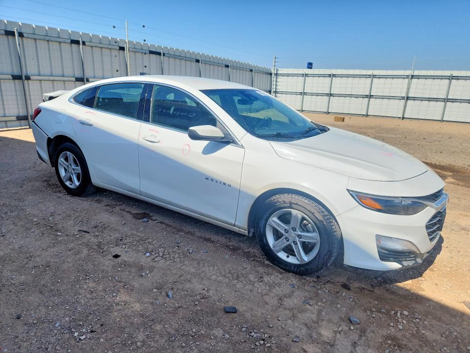 Photo 4 from auction – 2024 CHEVROLET MALIBU with VIN 1G1ZC5ST7RF226820