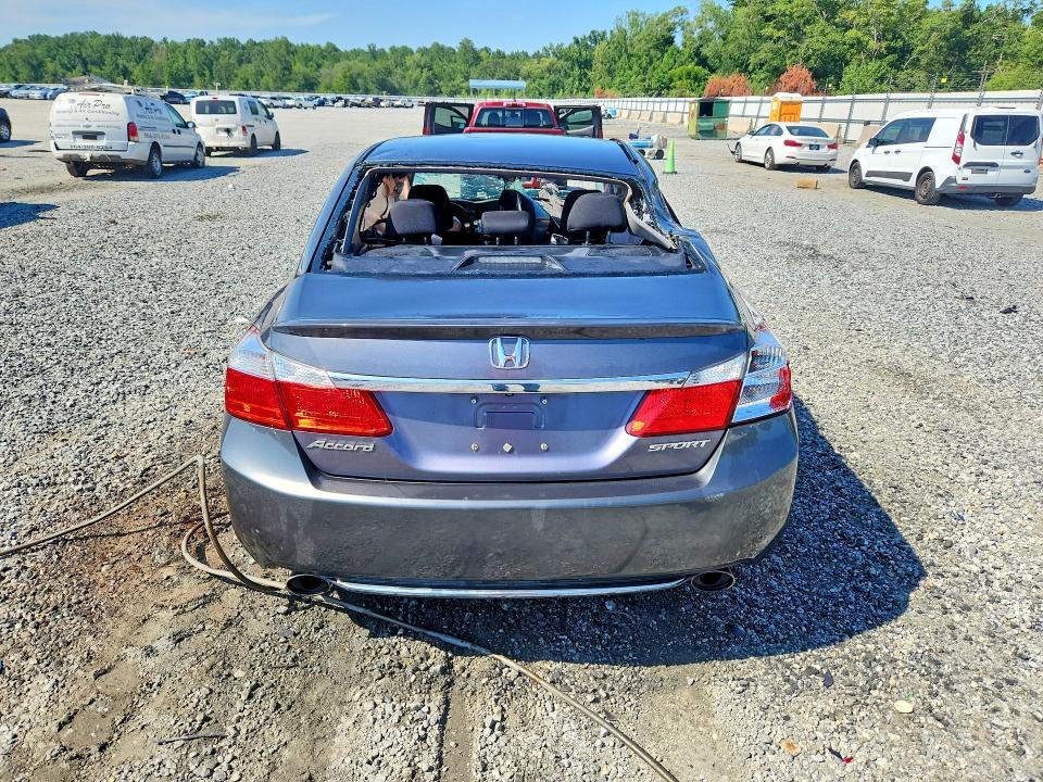 Photo 6 from auction – 2014 HONDA ACCORD with VIN 1HGCR2F5XEA135653