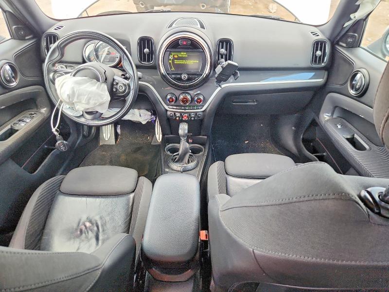 Photo 8 from auction – 2017 MINI COOPER with VIN WMZYT5C30H3D78944