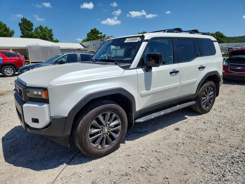 Снимка 1 от търг – 2025 TOYOTA LAND CRUISER с VIN JTEABFAJXS5011601