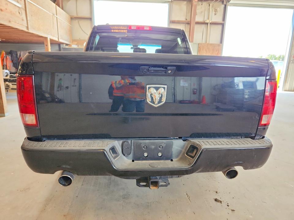 Photo 6 from auction – 2013 RAM 1500 with VIN 1C6RR6KT1DS594901
