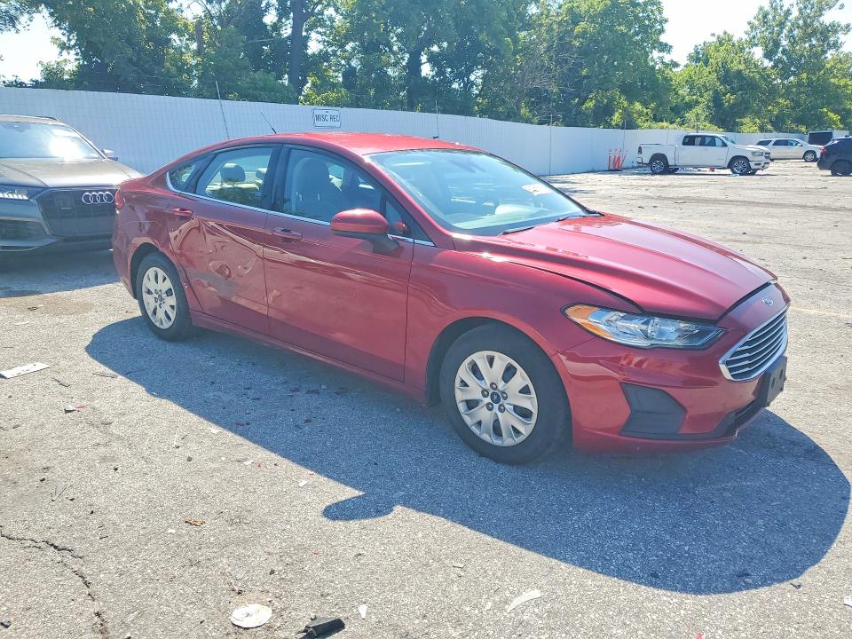 Photo 4 from auction – 2019 FORD FUSION with VIN 3FA6P0G74KR275145