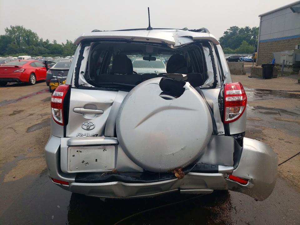 Photo 6 from auction – 2012 TOYOTA RAV4 with VIN JTMJF4DV1C5058173