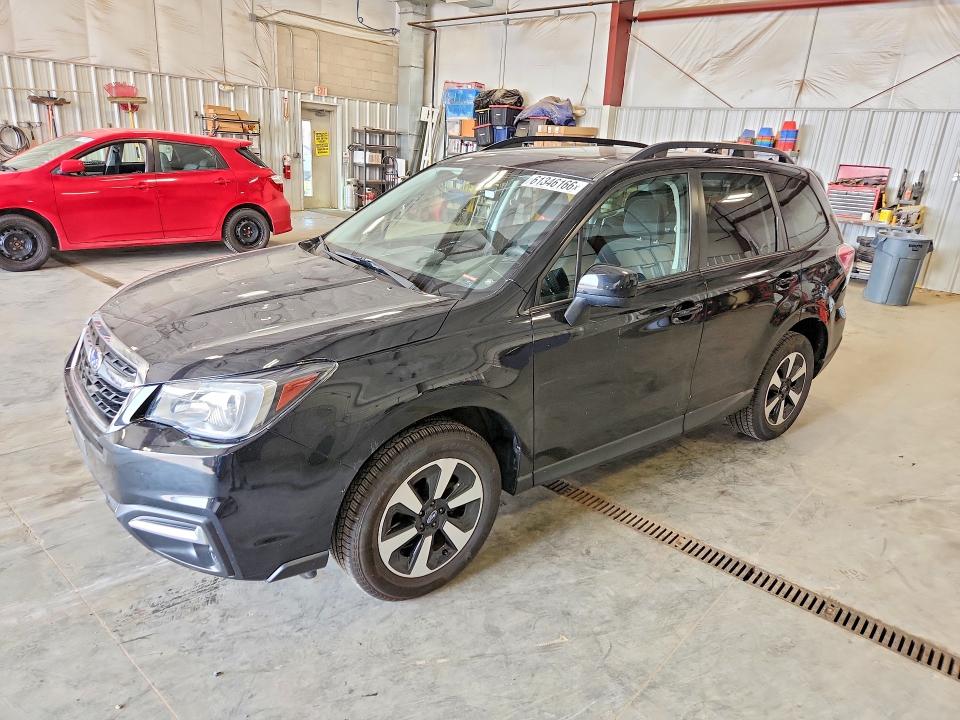 SUBARU FORESTER 2018 with VIN JF2SJAEC0JH601007 - Photo from auction