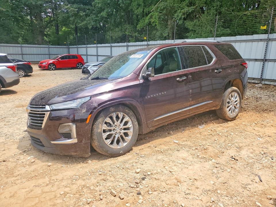 CHEVROLET TRAVERSE 2022 with VIN 1GNERKKW6NJ145142 - Photo from auction