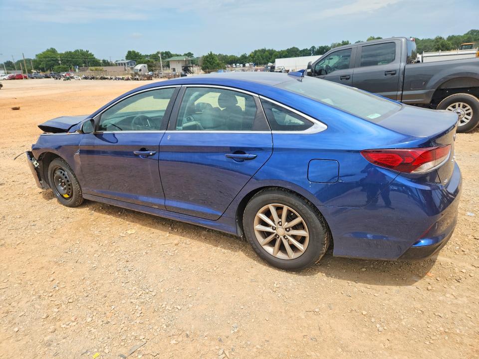 Photo 2 from auction – 2019 HYUNDAI SONATA with VIN 5NPE24AF7KH772575
