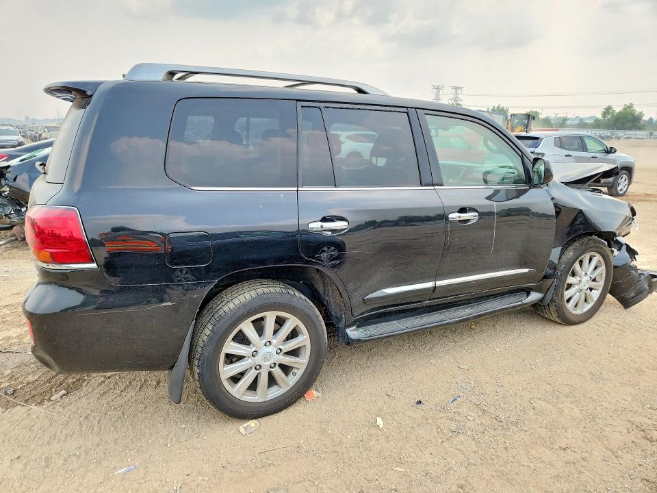 Photo 3 from auction – 2010 LEXUS LX with VIN JTJHY7AX6A4035973