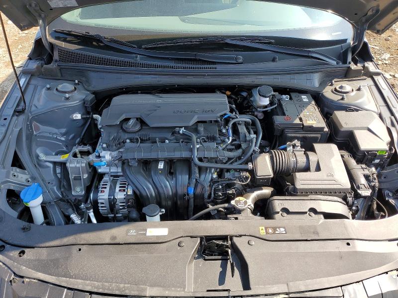Снимка 11 от търг – 2026 HYUNDAI ELANTRA с VIN KMHLM4DG9TU160290