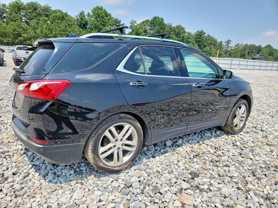 Photo 3 from auction – 2018 CHEVROLET EQUINOX with VIN 2GNAXMEV9J6297586