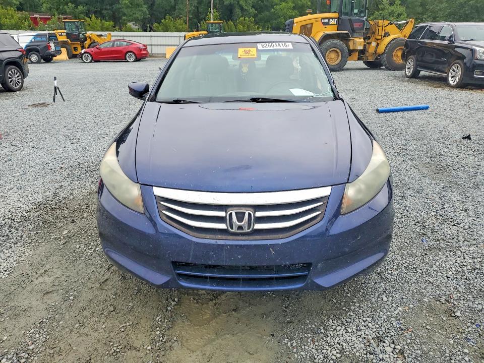 Photo 5 from auction – 2011 HONDA ACCORD with VIN 1HGCP2F82BA040967