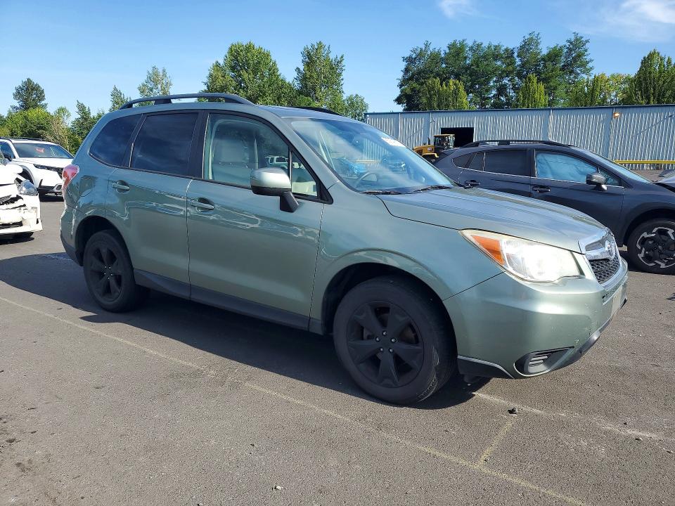 Photo 4 from auction – 2015 SUBARU FORESTER with VIN JF2SJADC7FH483627