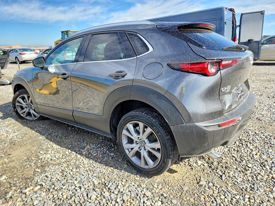 Photo 2 from auction – 2022 MAZDA CX-30 with VIN 3MVDMBDL2NM442156