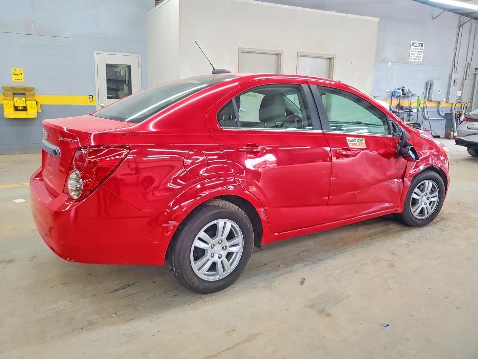 Photo 3 from auction – 2016 CHEVROLET SONIC with VIN 1G1JC5SHXG4119388