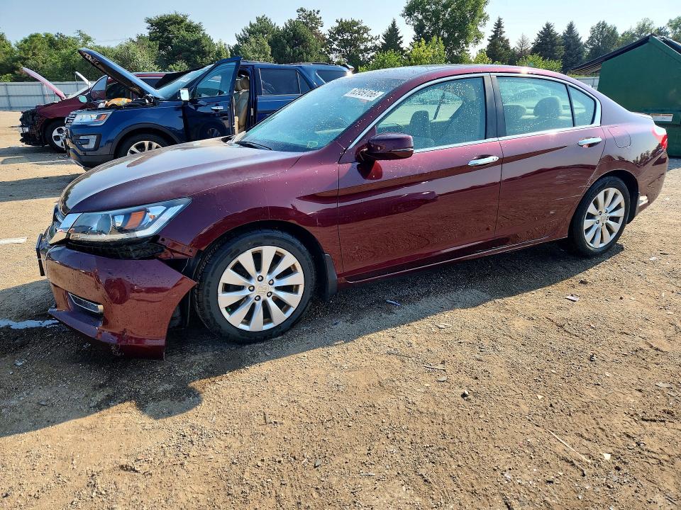 HONDA ACCORD 2013 with VIN 1HGCR2F73DA008985 - Photo from auction