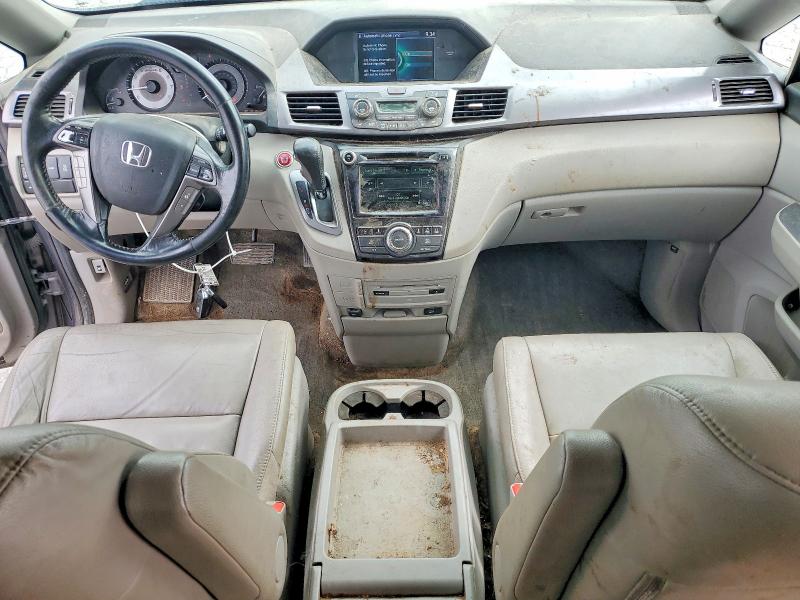 Photo 8 from auction – 2014 HONDA ODYSSEY with VIN 5FNRL5H93EB029578