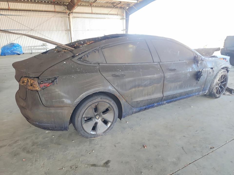 Photo 3 from auction – 2023 TESLA MODEL 3 with VIN 5YJ3E1EB1PF713516