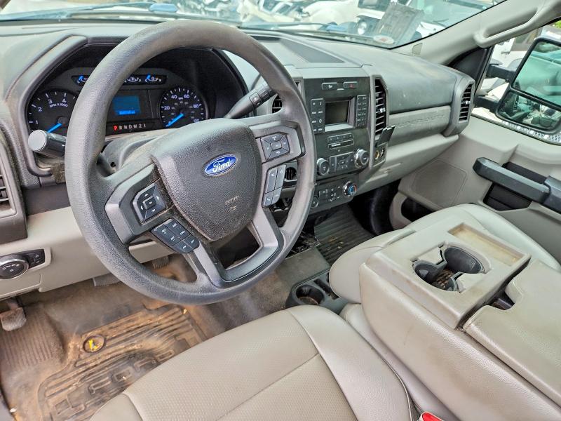 Photo 8 from auction – 2017 FORD F250 with VIN 1FDBF2A65HEB70158