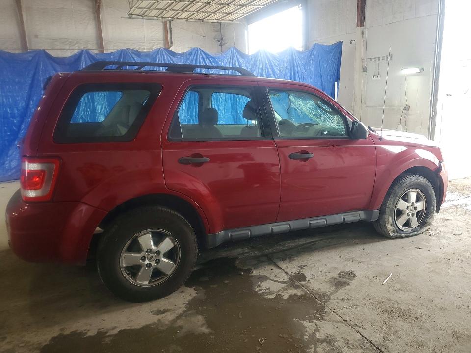 صورة رقم 3 من المزاد - 2010 FORD ESCAPE مع VIN 1FMCU0C72AKA71499