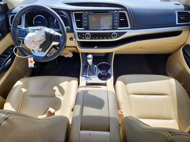 Foto 8 de la subasta – 2014 TOYOTA HIGHLANDER con VIN 5TDJKRFH5ES069416