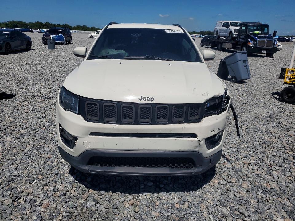 Photo 5 from auction – 2019 JEEP COMPASS with VIN 3C4NJCBB4KT851520