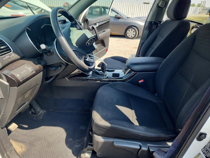 Photo 7 from auction – 2015 KIA SORENTO with VIN 5XYKT3A66FG568910