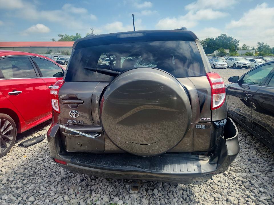Photo 6 from auction – 2011 TOYOTA RAV4 with VIN 2T3BF4DV3BW124332