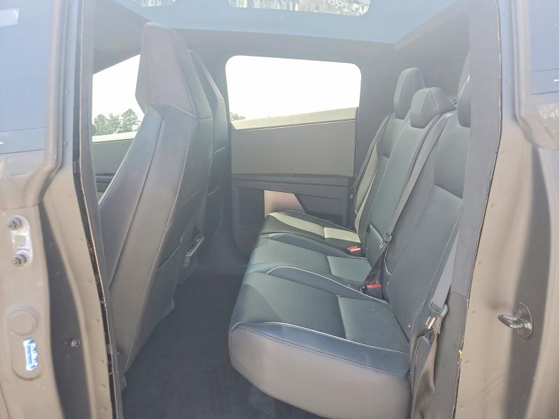 Photo 10 from auction – 2024 TESLA CYBERTRUCK with VIN 7G2CEHED3RA041272
