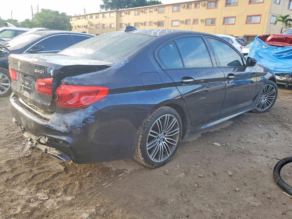 Photo 3 from auction – 2018 BMW 540 with VIN WBAJE7C54JG891602