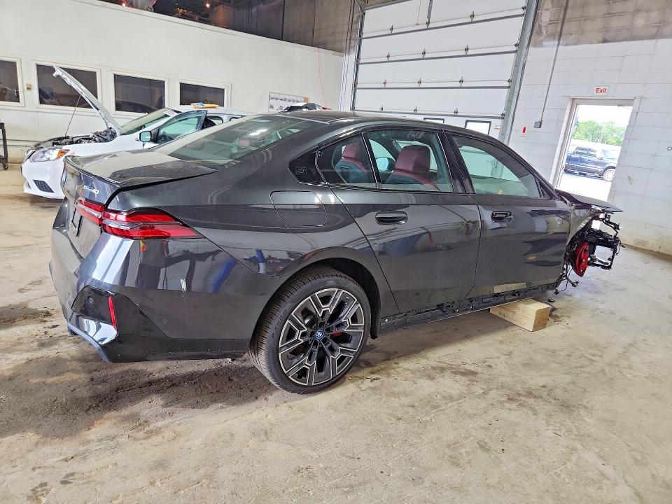 Photo 3 from auction – 2025 BMW I5 with VIN WBY13HG06SCT42679