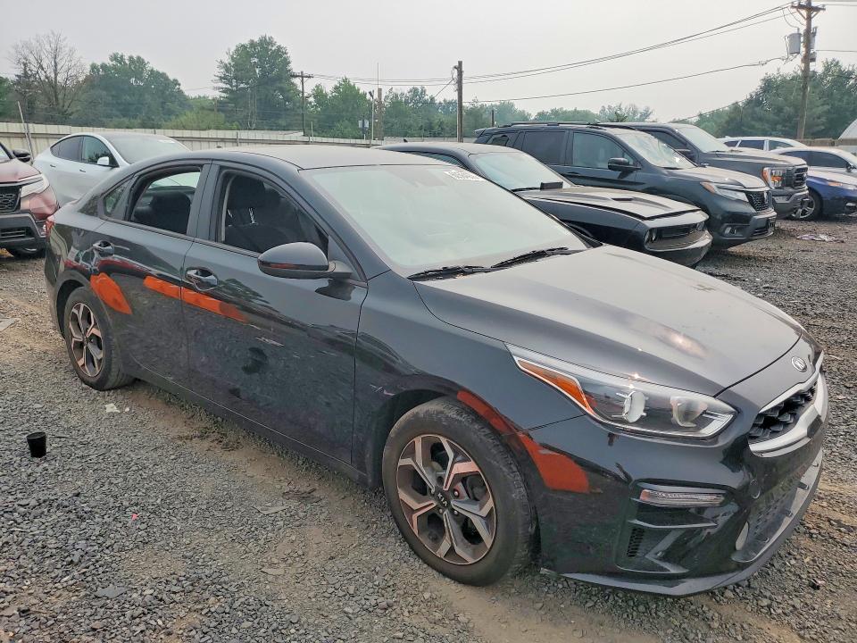 Photo 4 from auction – 2021 KIA FORTE with VIN 3KPF24AD8ME389237