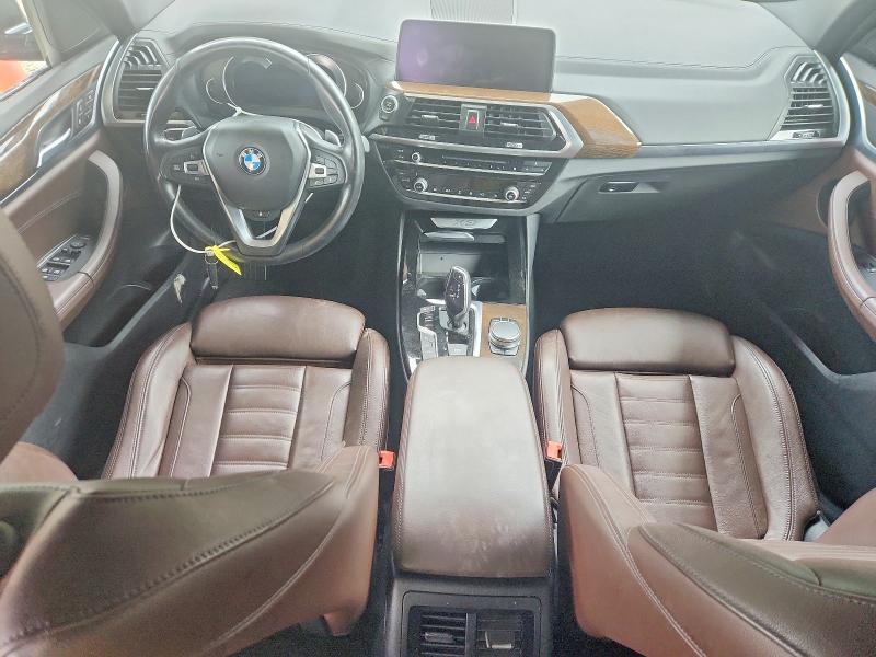 صورة رقم 8 من المزاد - 2018 BMW X3 مع VIN 5UXTR9C54JLD68553