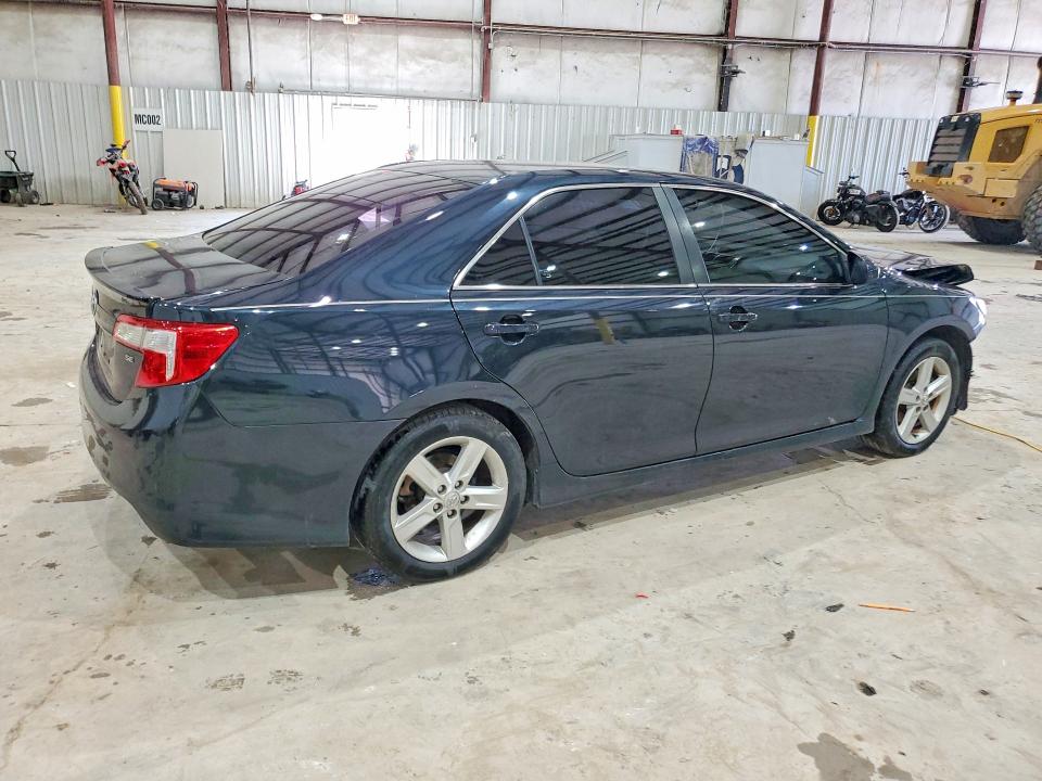 Photo 3 from auction – 2014 TOYOTA CAMRY with VIN 4T1BF1FK7EU824630