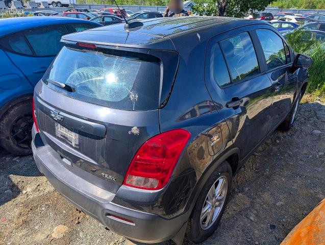 Photo 3 from auction – 2015 CHEVROLET TRAX with VIN 3GNCJKSB8FL173000