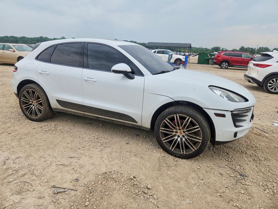 Photo 4 from auction – 2016 PORSCHE MACAN with VIN WP1AB2A50GLB40643