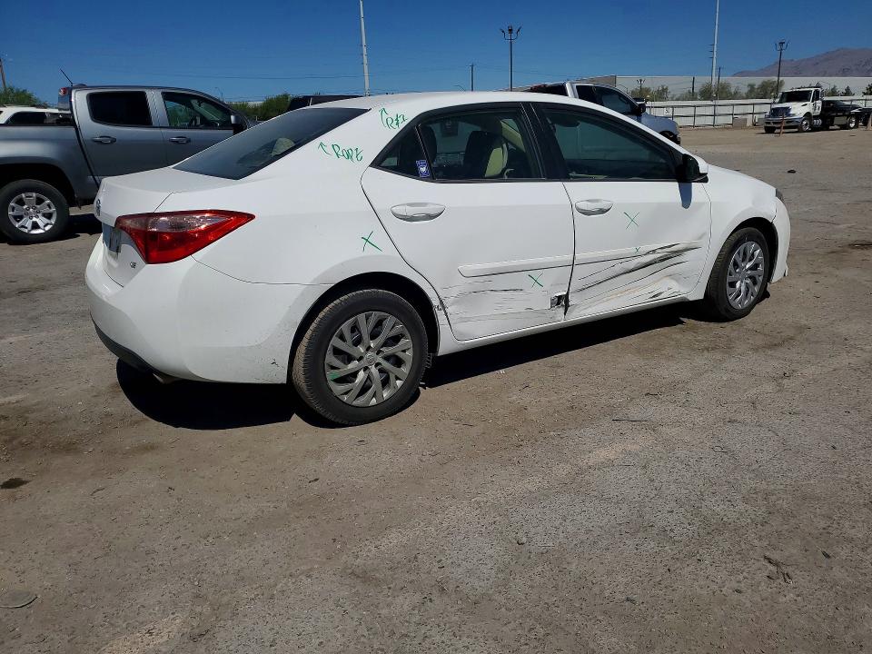 Photo 3 from auction – 2017 TOYOTA COROLLA with VIN 5YFBURHE2HP727658