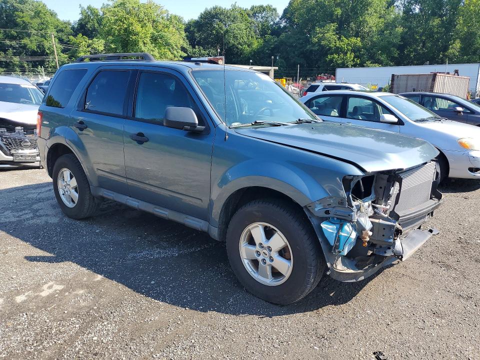 Photo 4 from auction – 2012 FORD ESCAPE with VIN 1FMCU0D79CKA02813