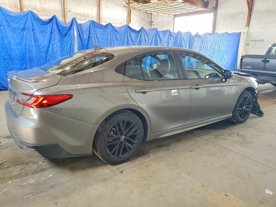 Photo 3 from auction – 2026 TOYOTA CAMRY with VIN 4T1DAACK3TU287246